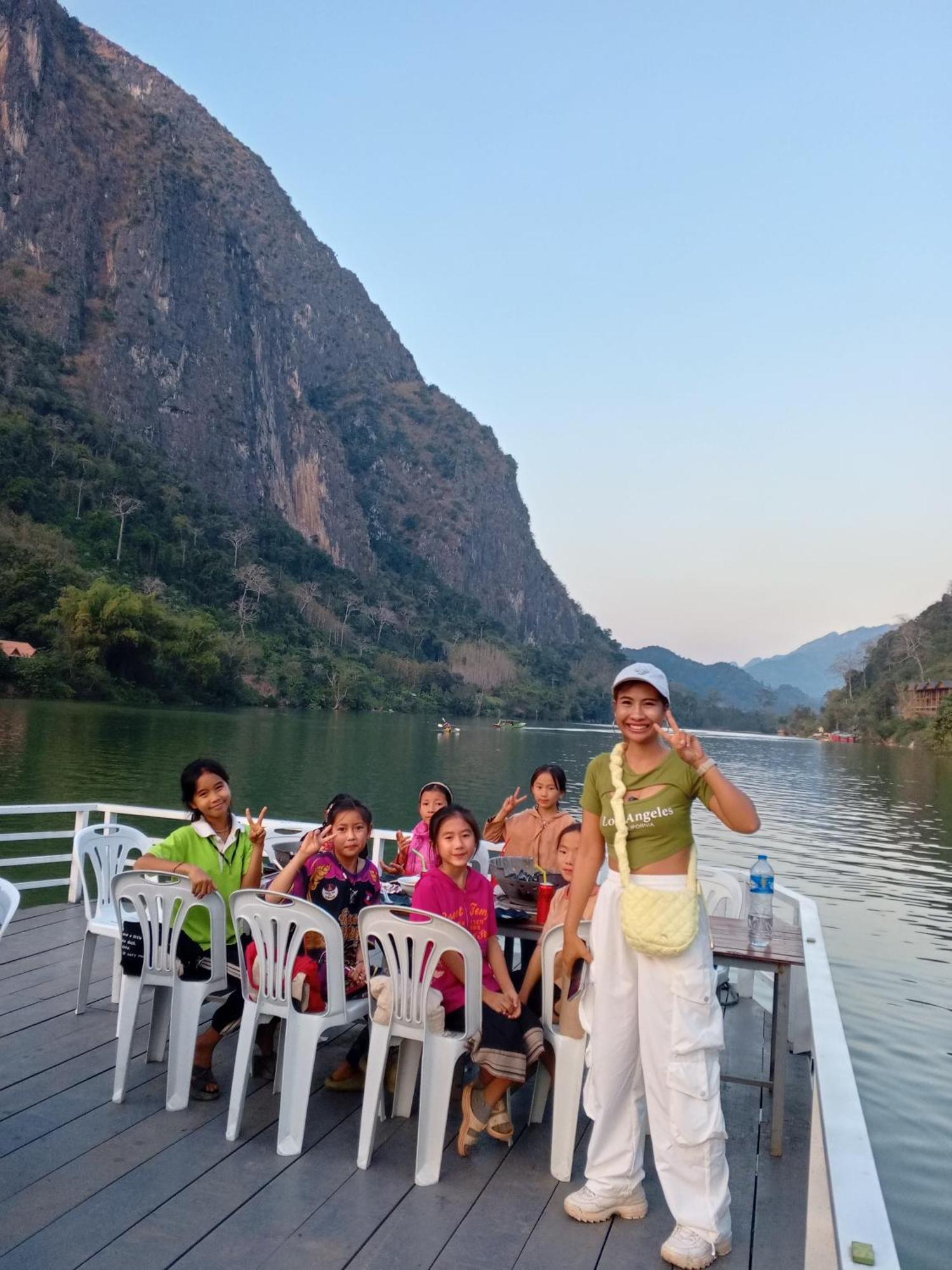 Cam U View Bungalow Hotel Nongkhiaw Kültér fotó